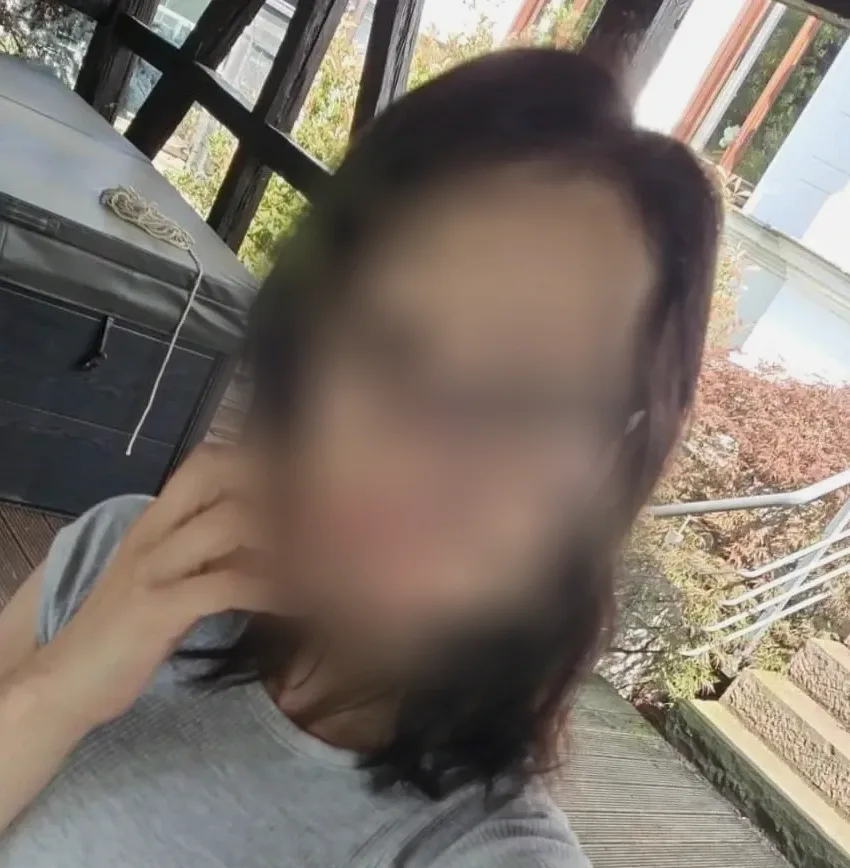 Bo, 26