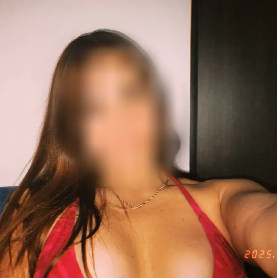 Kimberly, 26