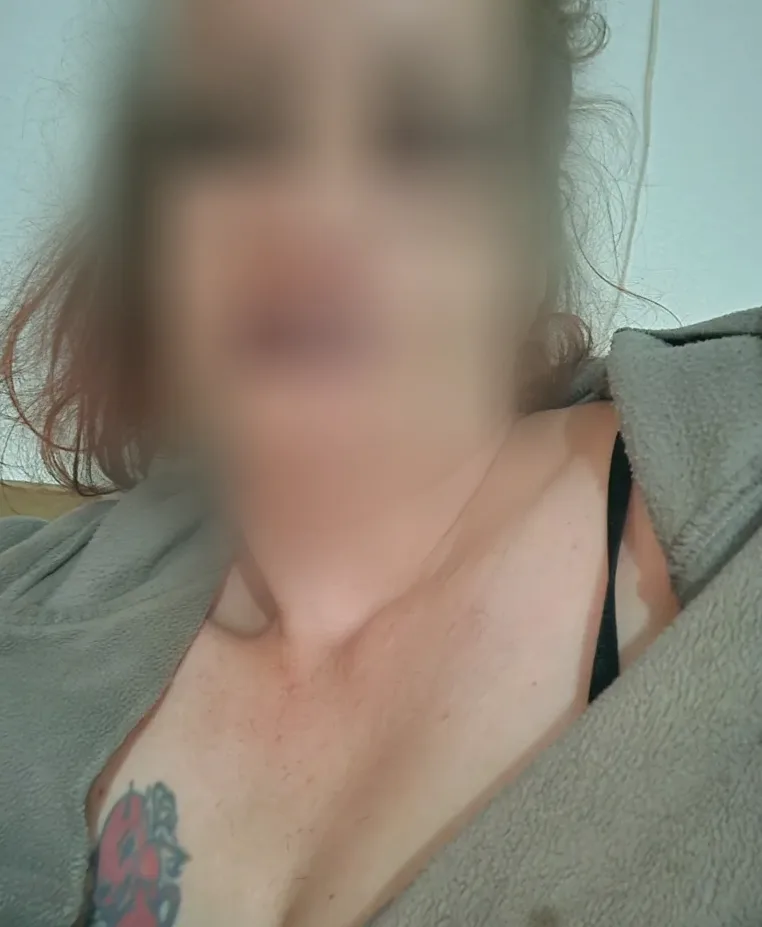 Salma, 36